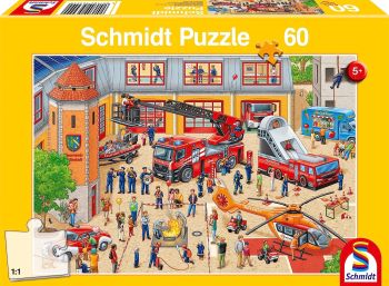 SCM56449 - Puzzle 60 pezzi Giornata dei bambini alla stazione dei pompieri