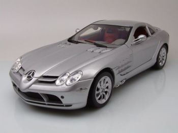 MMX73004ARGENT - MERCEDES-BENZ SLR McLAREN 2005 Argento