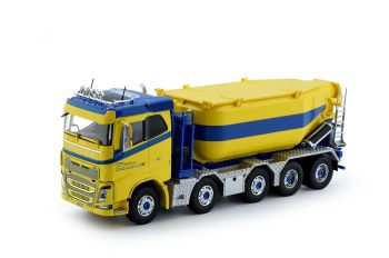 TEK73914 - VOLVO FH 10x4 con spinner DE PAOLA