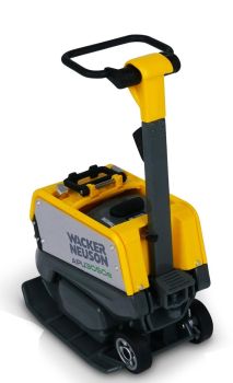 UH8166 - WACKER NEUSON APU3050e Piastra Vibrante