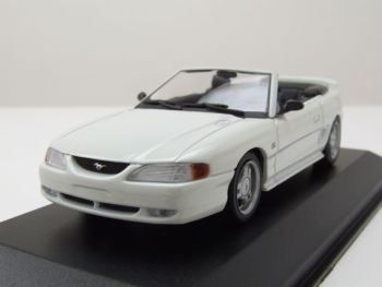 MXC940085631 - 1994 FORD Mustang cabriolet Bianco