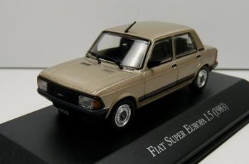 MAGARGAQV22 - FIAT Super Europa 1.5 1983 beige metallizzato con foglietto illustrativo