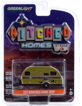 GREEN34100-C - WINNEBAGO Winnie Drop 2017 caravan 1 asse verde e bianco serie Hitched Homes venduto in blister