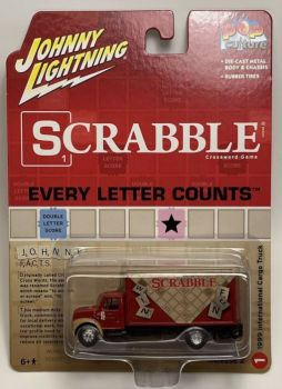 JLPC007-A - Camioncino INTERNATIONAL 1999 - SCRABBLE - dalla serie POP CULTURE 2022 in blister