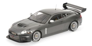 MNC150081390 - JAGUAR HKR GT3 grigio metallizzato 2008