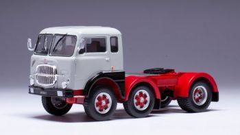 IXOTR176.22 - FIAT 690 T1 6x2 1961 grigio